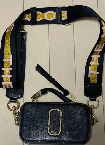 THE MARC JACOBS 숄더백 블랙