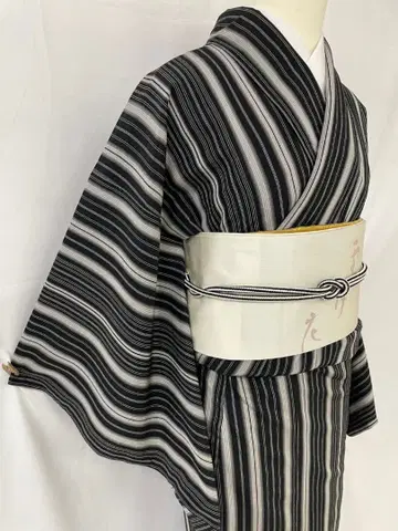 새상품급 순수 실크 이중 기모노 줄무늬 모노톤 오쇼쿠 단품