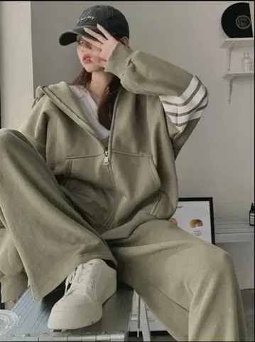지퍼 후드티 하의 셋업 카키 여성용 M