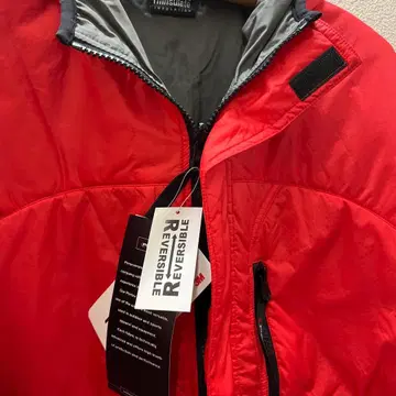 빨간색 후드 부착 점퍼 (리버서블)