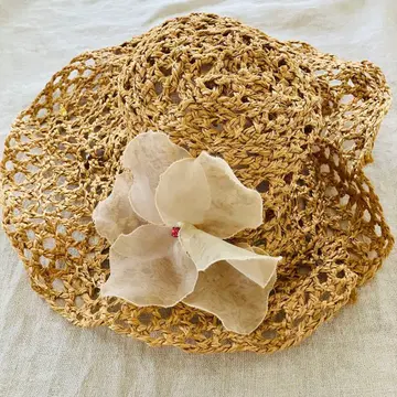 misa harda 미사하라다 밀짚모자 플라워 비즈 포함