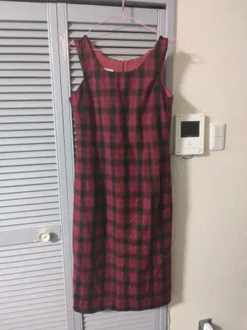 새상품급 LAURA ASHLEY 로라 애슐리 체크 무늬 롱 원피스 빨검