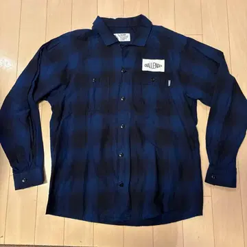 used 챌린저 긴팔 체크 셔츠 M 블랙 x 파랑