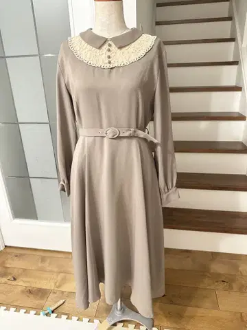 요크 배색 레이스 원피스/an another angelus