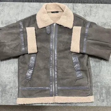 EMODA 와이드 암 페이크 무스탕 블루종