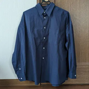 오버사이즈 레귤러 칼라 셔츠 오텔 파라스