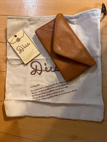 Dieu 브라운 가죽 장지갑