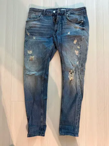 ZARA 데미지 가공 블루 데님 팬츠