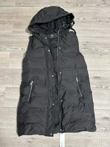 ZARA 블랙 롱 베스트 후드 부착