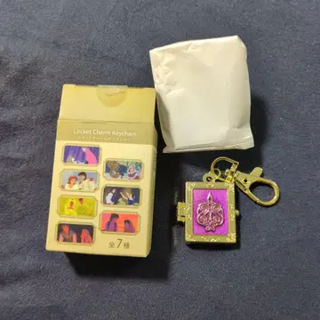 로켓 참 키체인 라푼젤 디즈니 스토어