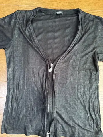 토네이도 마트 블랙 시스루 가디건