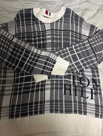 TOMMY HILFIGER 체크 니트