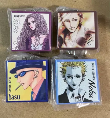 NANA CD풍 아크릴 참 가챠