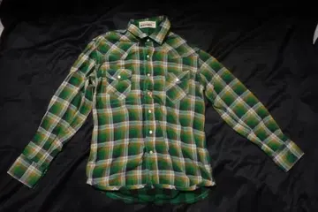 구제 의류 B 백넘버 긴팔 셔츠 그린 계열 체크 무늬 M