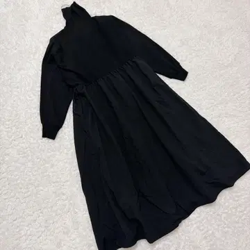 [ 새상품급 ] 비어즐리 니트콤비 개더 원피스 하이넥 블랙 0