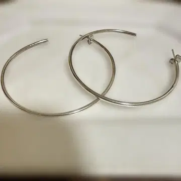 실버 후프 귀걸이