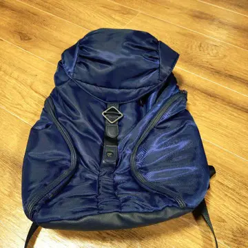 [ 새상품급 ] nouer (누에르) 메쉬 백팩 (네이비)