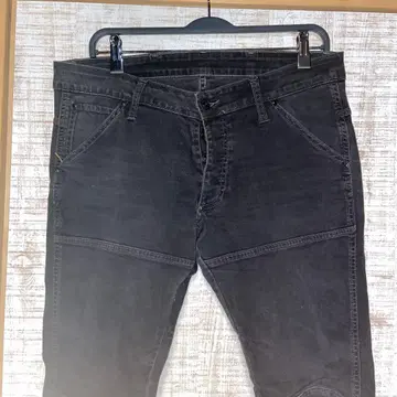 지스타 로우 슬림핏 블랙 데님