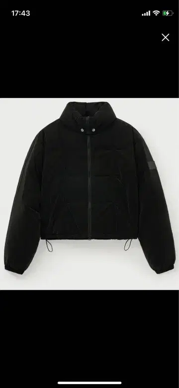 SATUR 블랙 다운 자켓