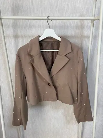 lawgy 베이지 자켓