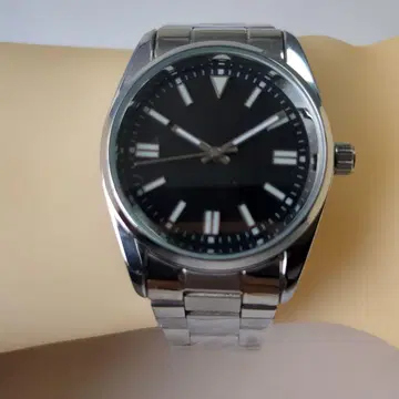 커스텀품 기계식과 같은 쿼츠로 환장 노로고