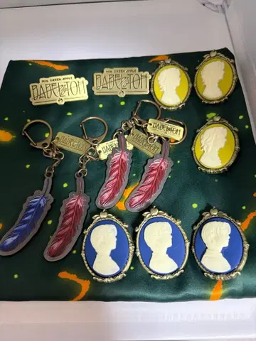 바벨탑 랜덤 키링 단품으로도 모아서도!