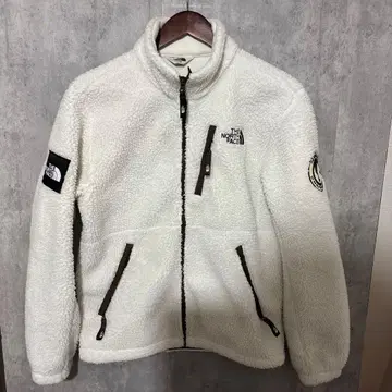 한국 한정 NORTH FACE 보아 자켓 화이트 아이보리 컬러