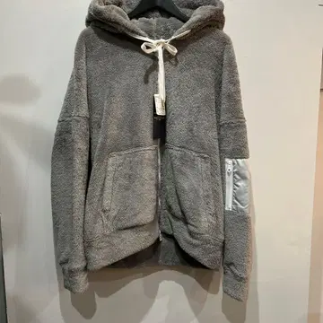 리사운드 클로징 보아 자켓 그레이 후드 부착