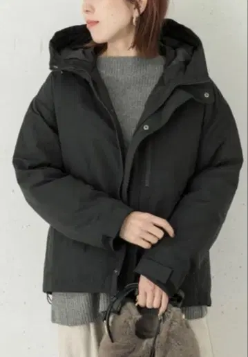 어반 리서치 후디 다운 자켓