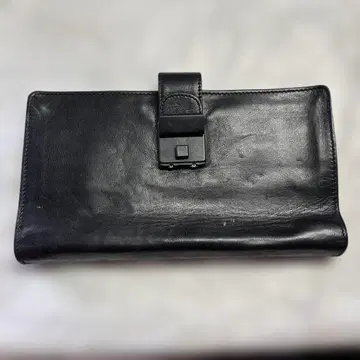 condotti 핸드메이드 가죽 세컨드 백 다이얼 열쇠 부착 블랙