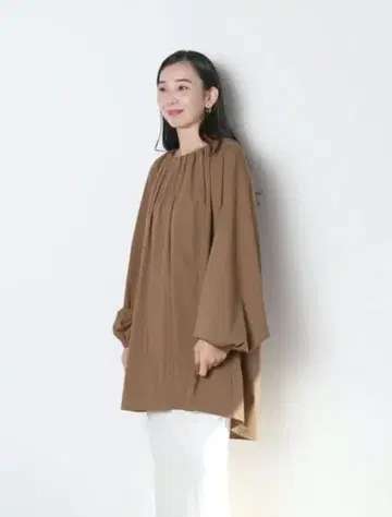 meri 미일리 개더 튜닉 블라우스 브라운 새상품