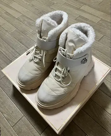 미셸 마카롱 복슬복슬 부츠