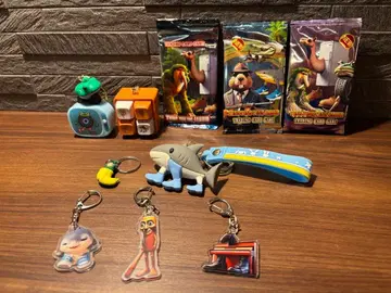 이탈리안 브레인 로트 키링과 카드 묶음 판매