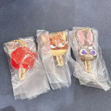 주토피아2 주디 닉 캔디 가챠가챠 참