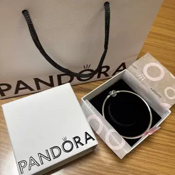 판도라 실버 하트형 팔찌