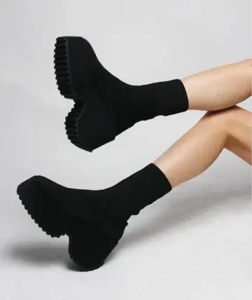 IMARI 통굽 삭스 부츠 블랙 L 사이즈