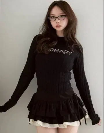 앤드마리 ANDMARY Mary 로고 니트 탑