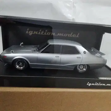 ignition model 욘메리 1/18 실버