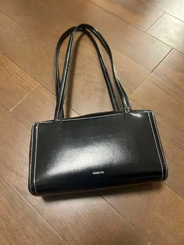 STAND OIL 블랙 가죽 숄더백