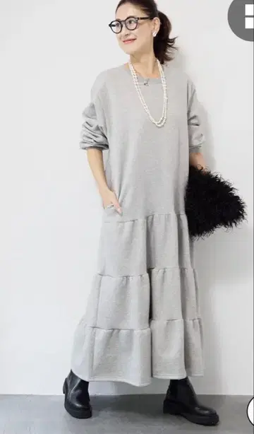 OTOHA 속기모 티어드 맨투맨 원피스 그레이 미사용 새상품