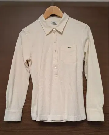 미사용 라코스테 카라 부착 티셔츠 소재 블라우스 44 하자품