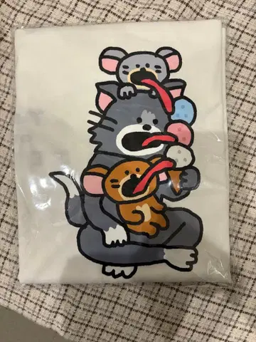 톰과 제리 해피 복권 B상 콜라보 티셔츠