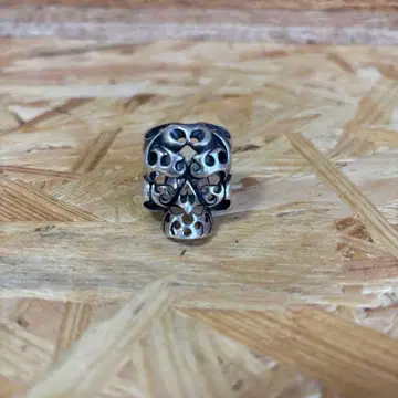 텐더 로인 볼네오 스컬 반지