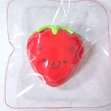 딸기곰 스퀴즈