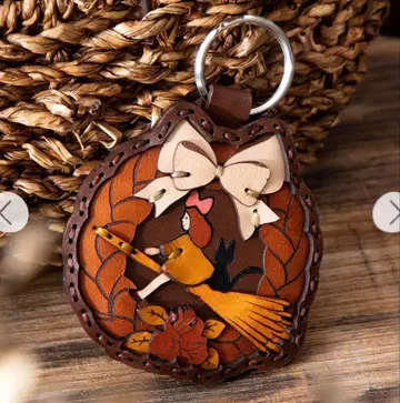 [ GBL ] 마녀 배달부 키키 오자카 디자인 키링 빵 리스