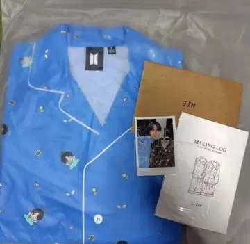 BTS JIN 천사 파자마 M 사이즈