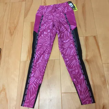 정품 새상품 ZUMBA 줌바 핑크 추상 패턴 레깅스 XS 스패츠