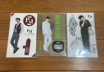 INI 고토 타케루 아크릴 스탠드 3개 세트