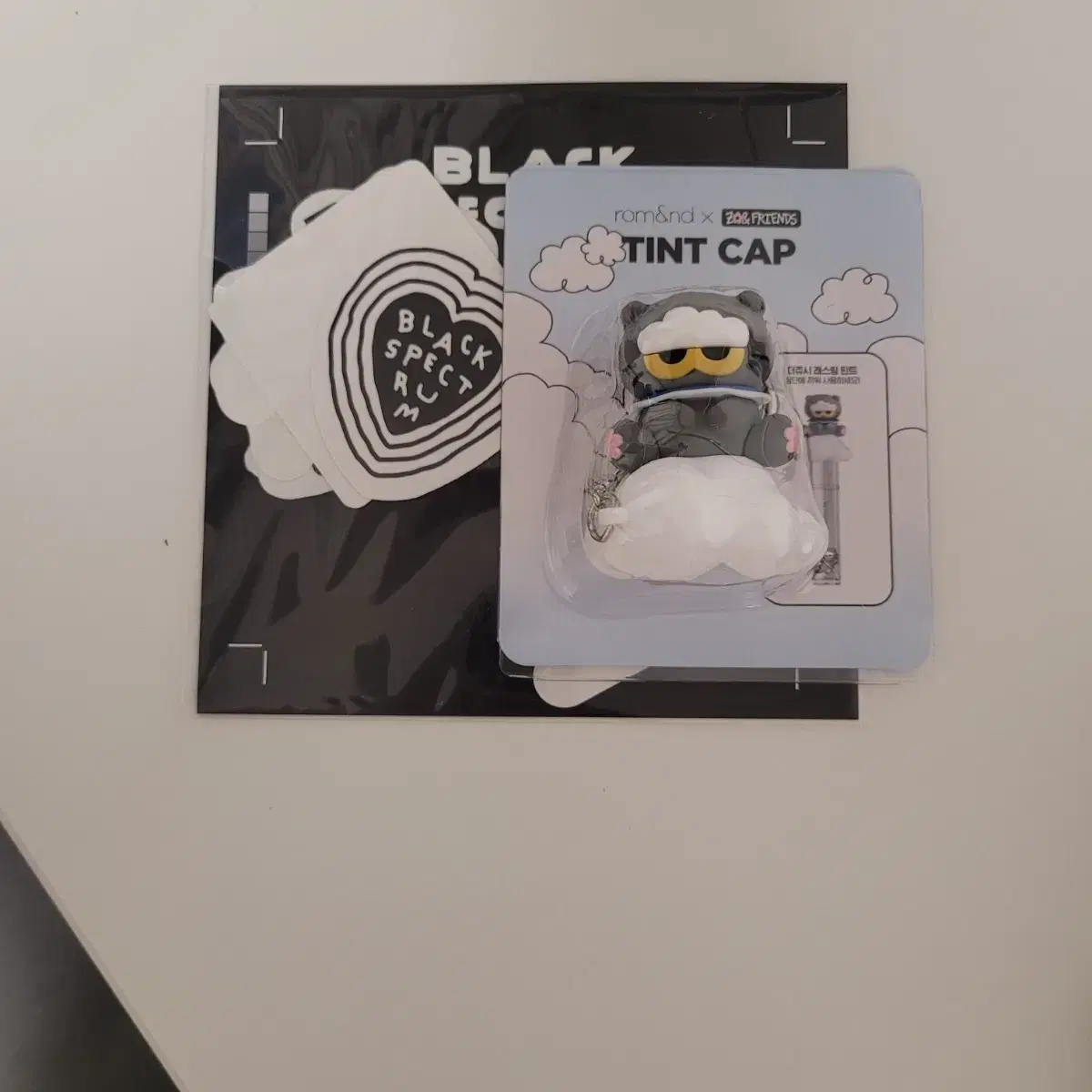 ROM&ND | 롬앤 Rom&nd ZO&FRIENDS Scarf Pouch, Ttintu, Sticker Set