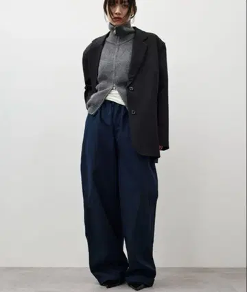 HANNE 코튼 롤업 커브 팬츠